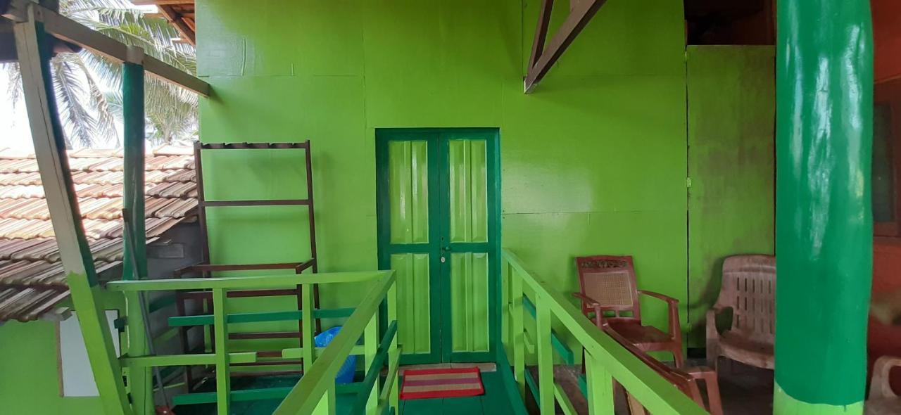 Luna Beach Home & Cabanas Galle Esterno foto