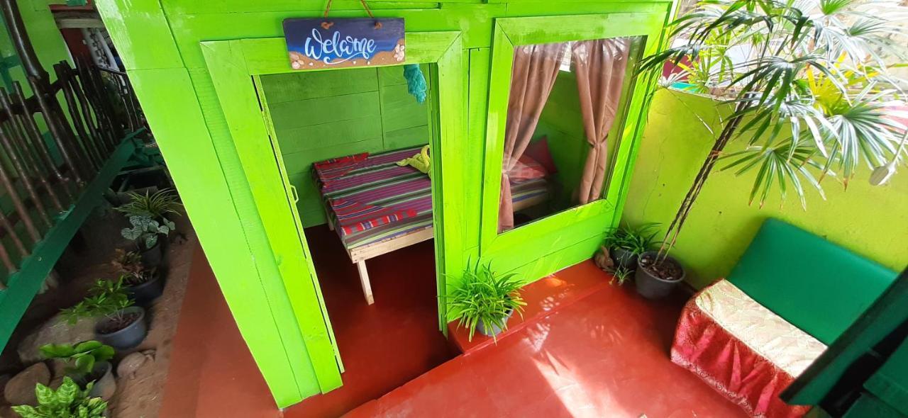 Luna Beach Home & Cabanas Galle Esterno foto