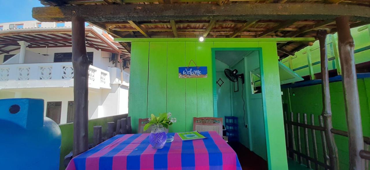 Luna Beach Home & Cabanas Galle Esterno foto